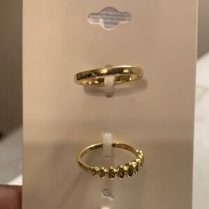 Elegant two pieces Gold tone Women's Ring Set